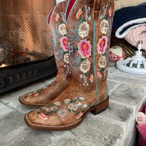 Macie Bean Tan Floral Heeled Boots